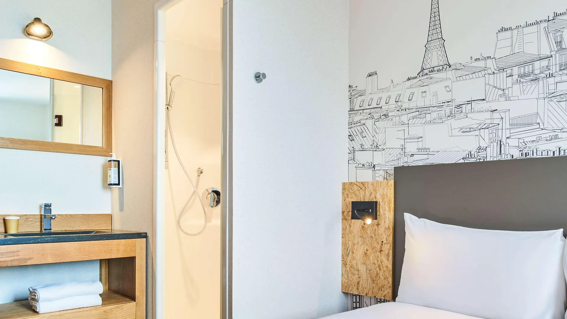 Greet Hotel Paris Porte De La Chapelle - Arena Saint-Denis
